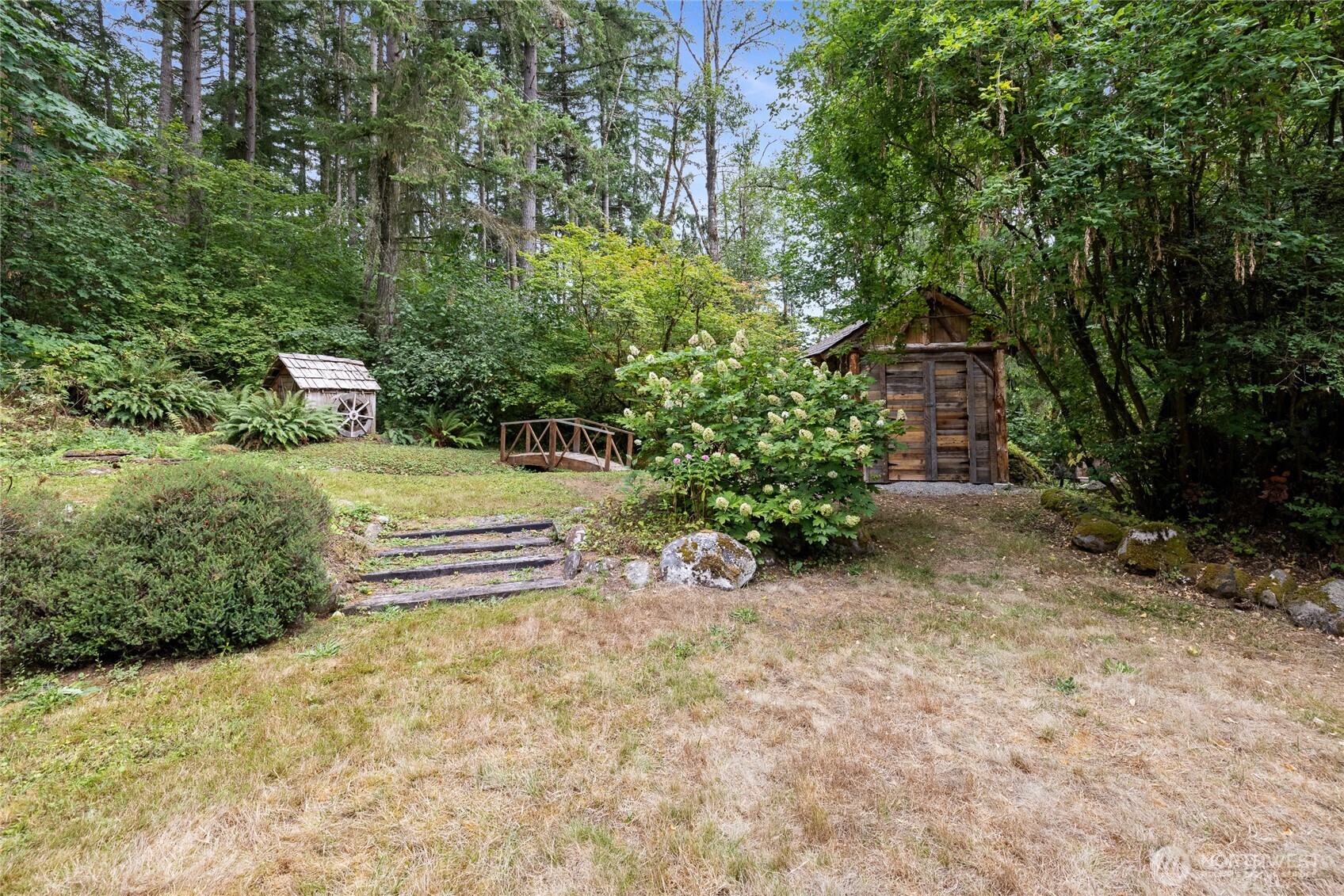 35414 87th Avenue E, Eatonville, WA 98328