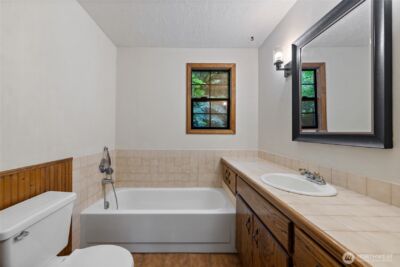 35414 87th Avenue E, Eatonville, WA 98328 - Photo 30