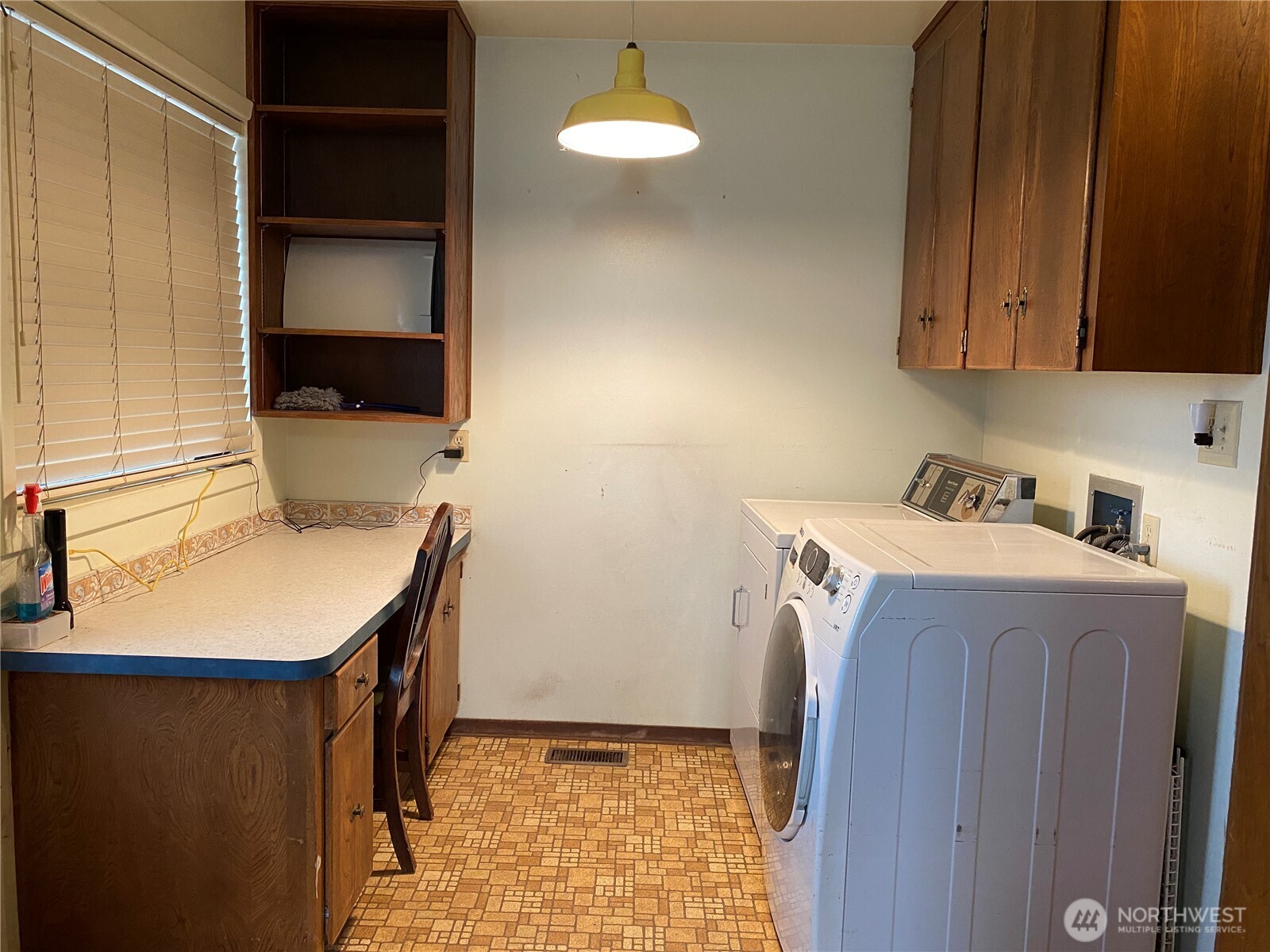 1804 S Division Street , Moses Lake, WA 98837