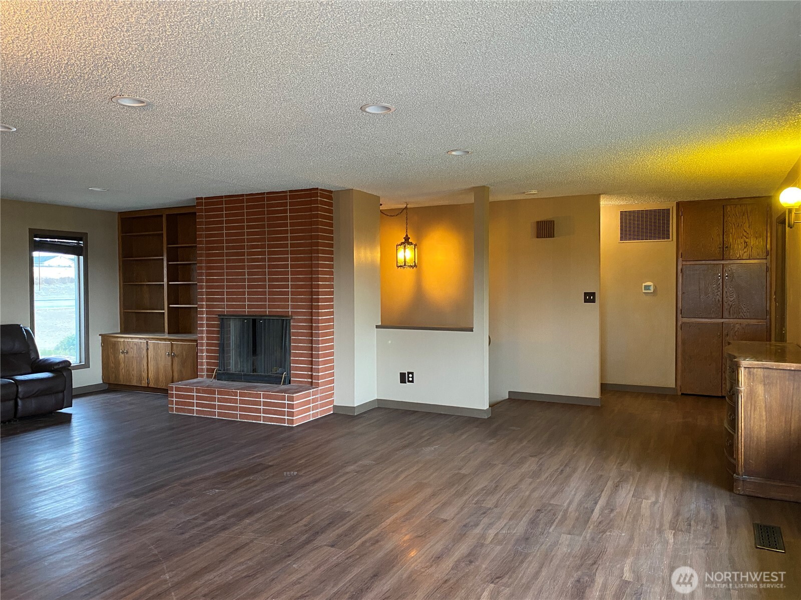 1804 S Division Street , Moses Lake, WA 98837