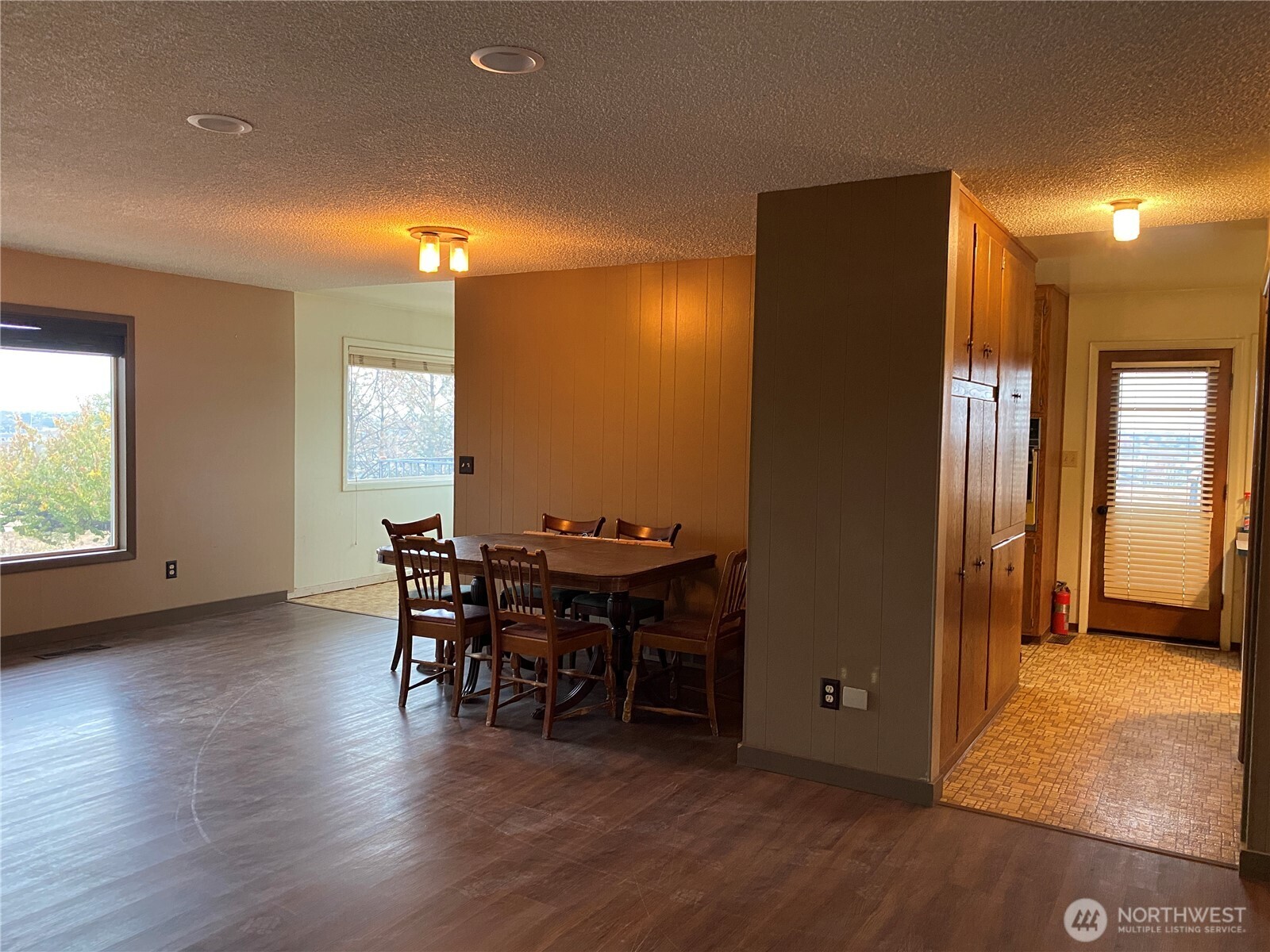 1804 S Division Street , Moses Lake, WA 98837