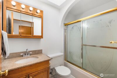 921 S Magnolia , Tacoma, WA 98465 - Photo 11