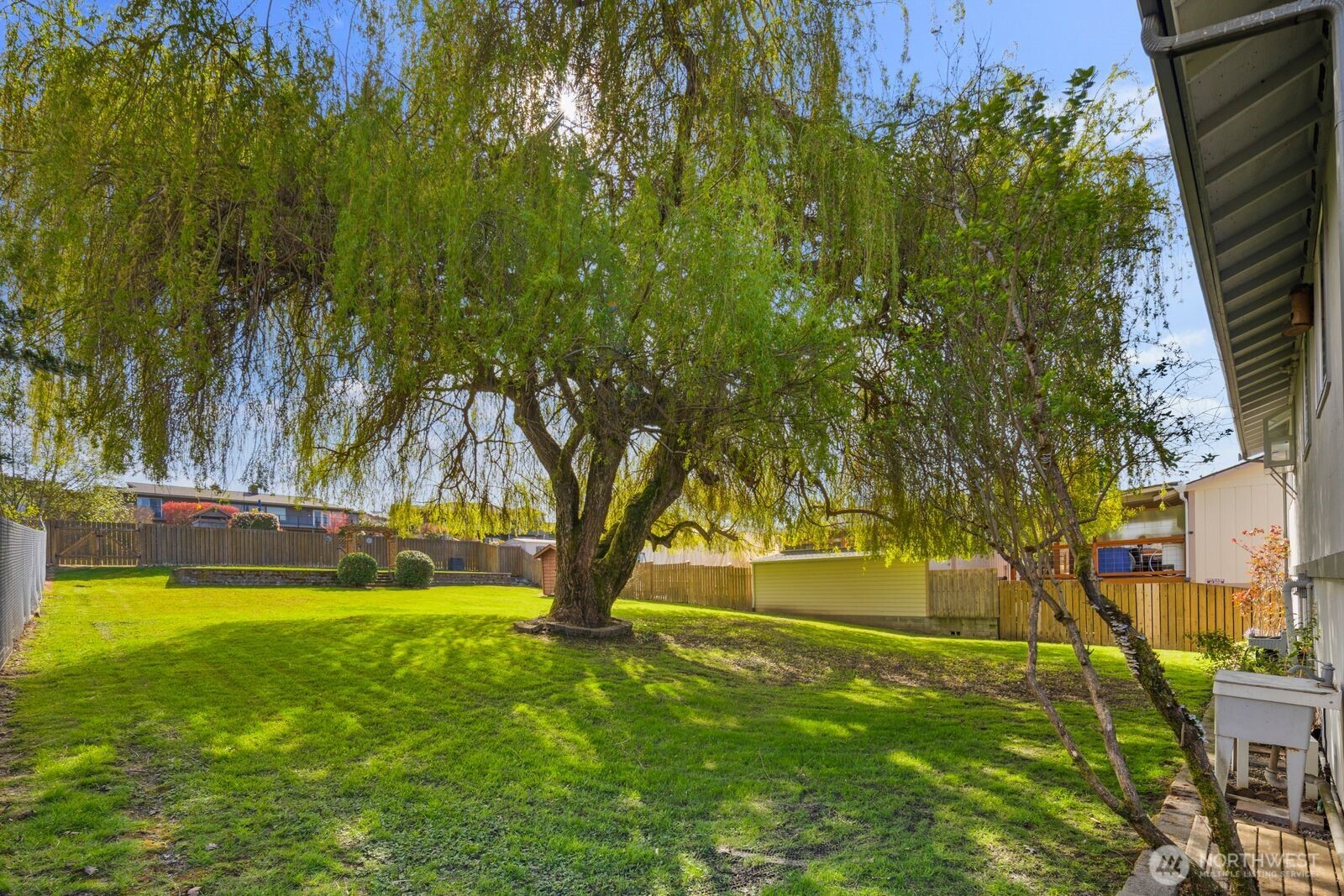 921 S Magnolia , Tacoma, WA 98465