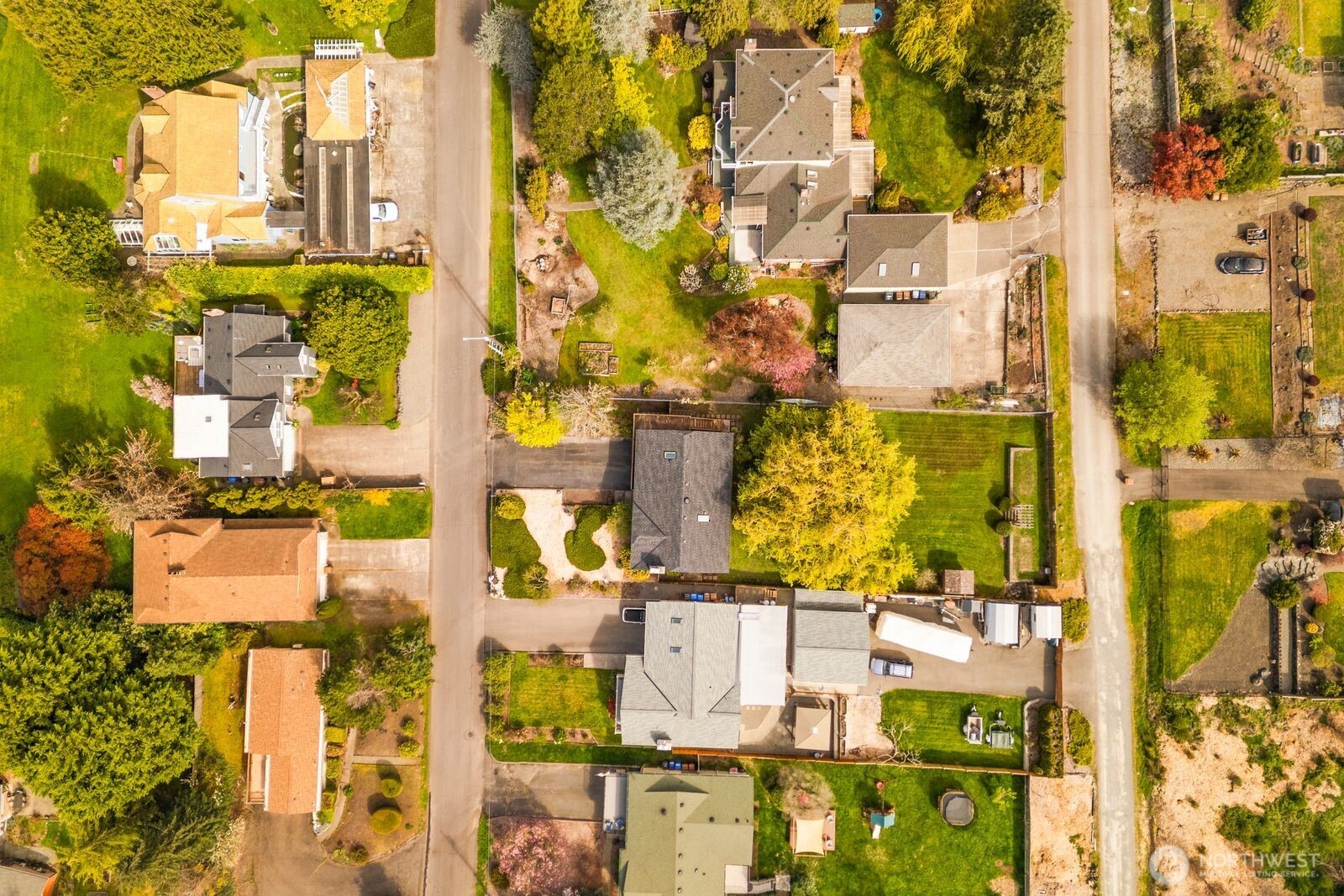 921 S Magnolia , Tacoma, WA 98465