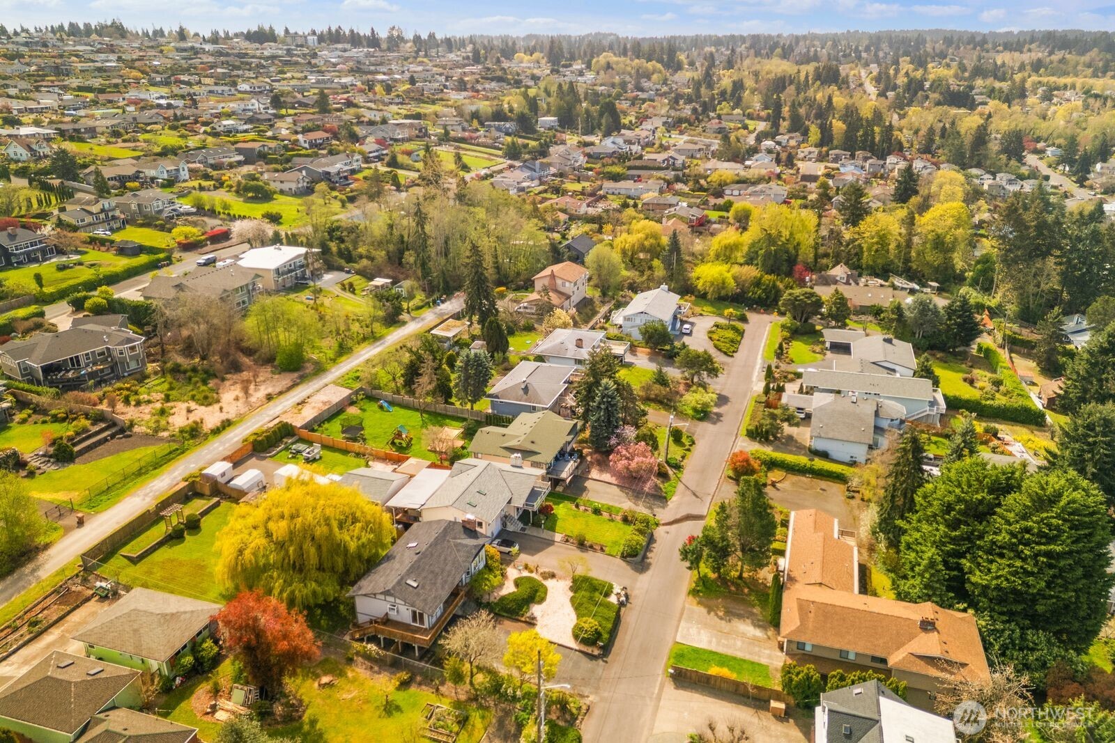 921 S Magnolia , Tacoma, WA 98465