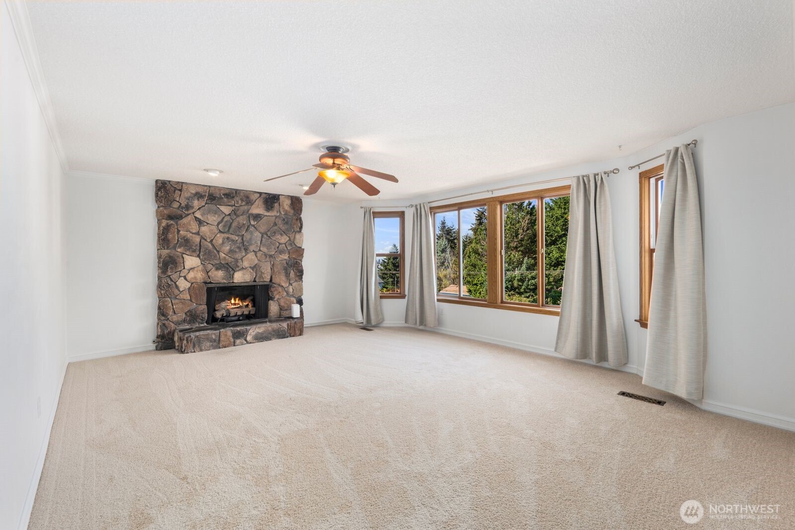 921 S Magnolia , Tacoma, WA 98465