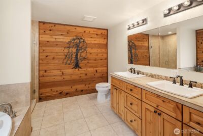 7717 252nd Avenue NE, Redmond, WA 98053 - Photo 17