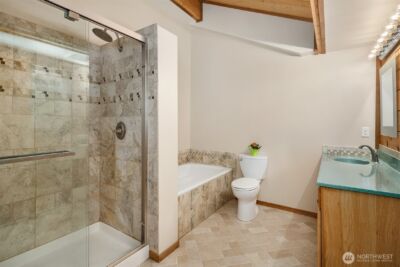 7717 252nd Avenue NE, Redmond, WA 98053 - Photo 24