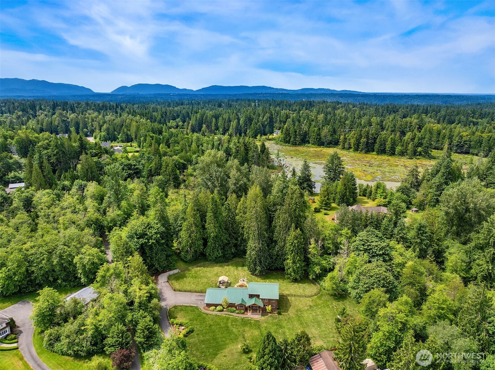 7717 252nd Avenue NE, Redmond, WA 98053