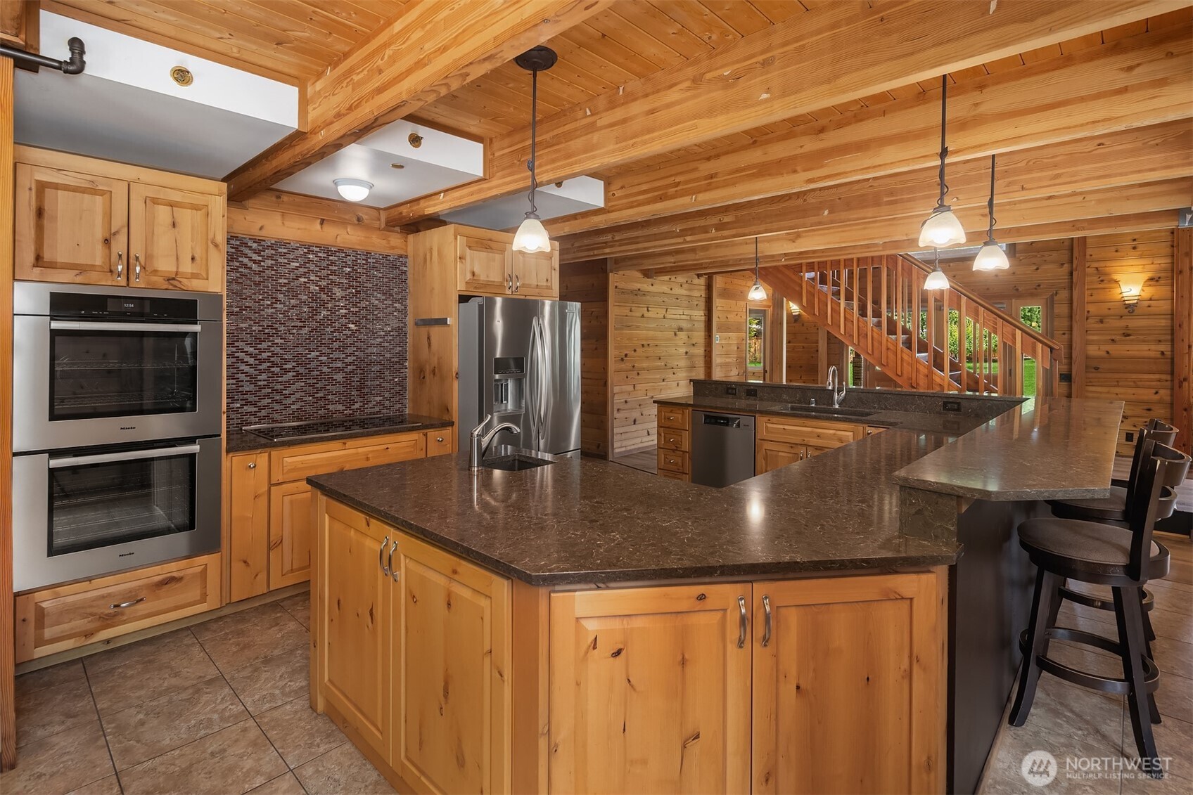 7717 252nd Avenue NE, Redmond, WA 98053