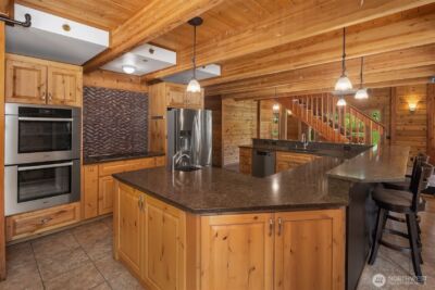 7717 252nd Avenue NE, Redmond, WA 98053 - Photo 9