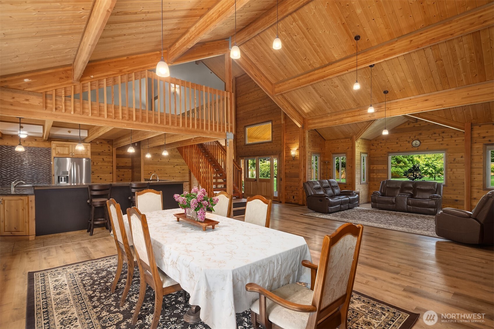 7717 252nd Avenue NE, Redmond, WA 98053