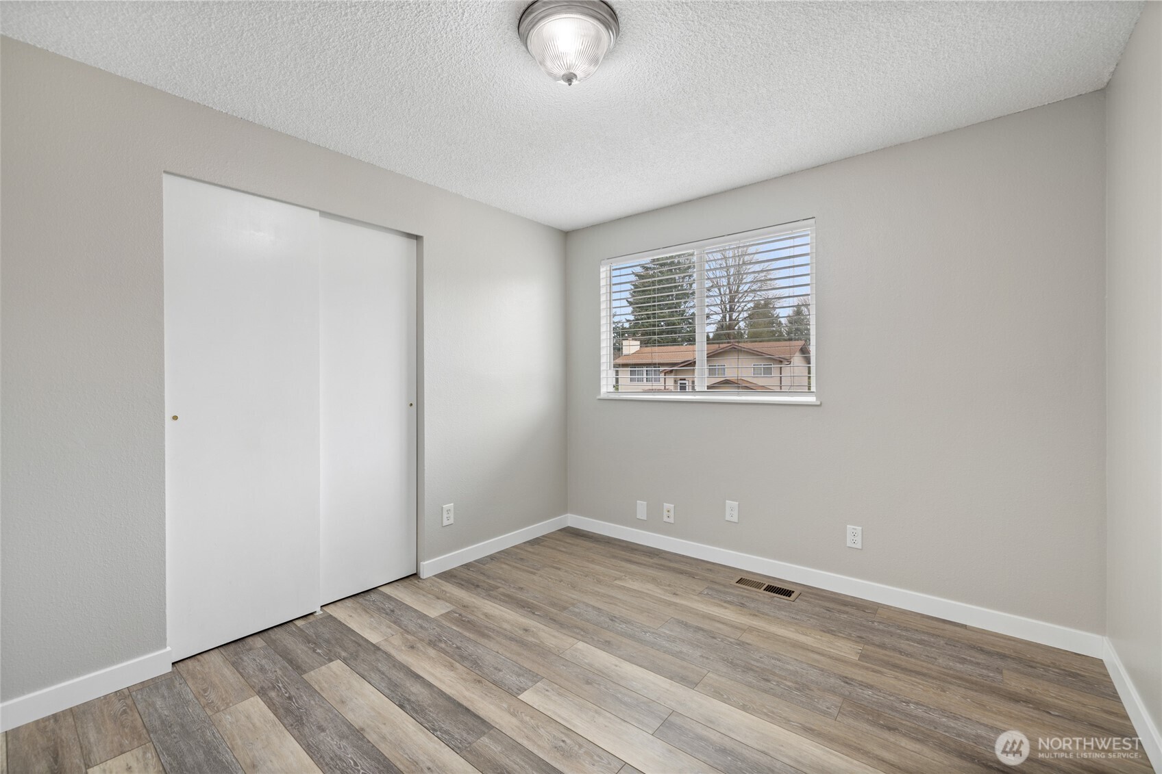 3207 SE 19th Court , Renton, WA 98058