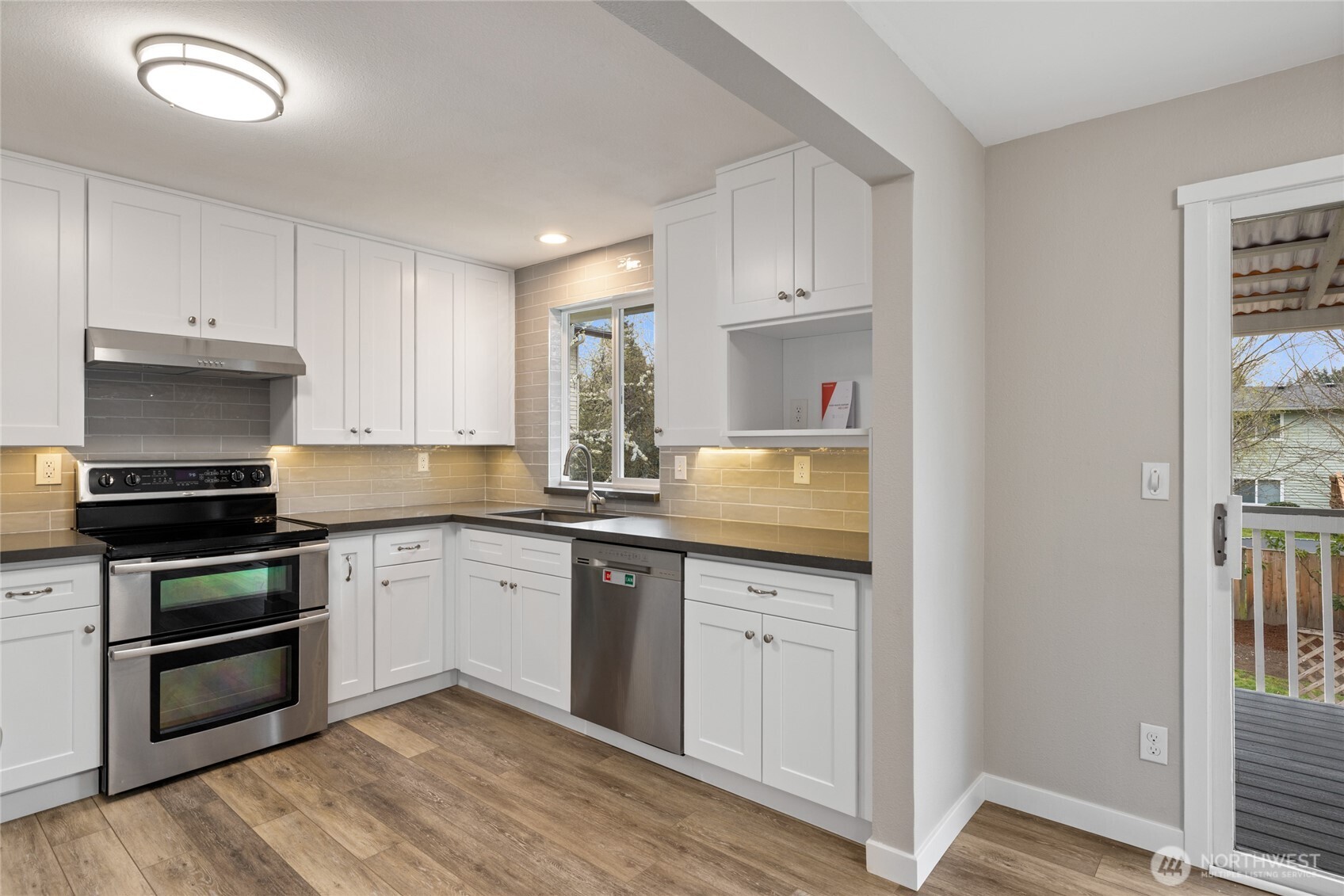 3207 SE 19th Court , Renton, WA 98058