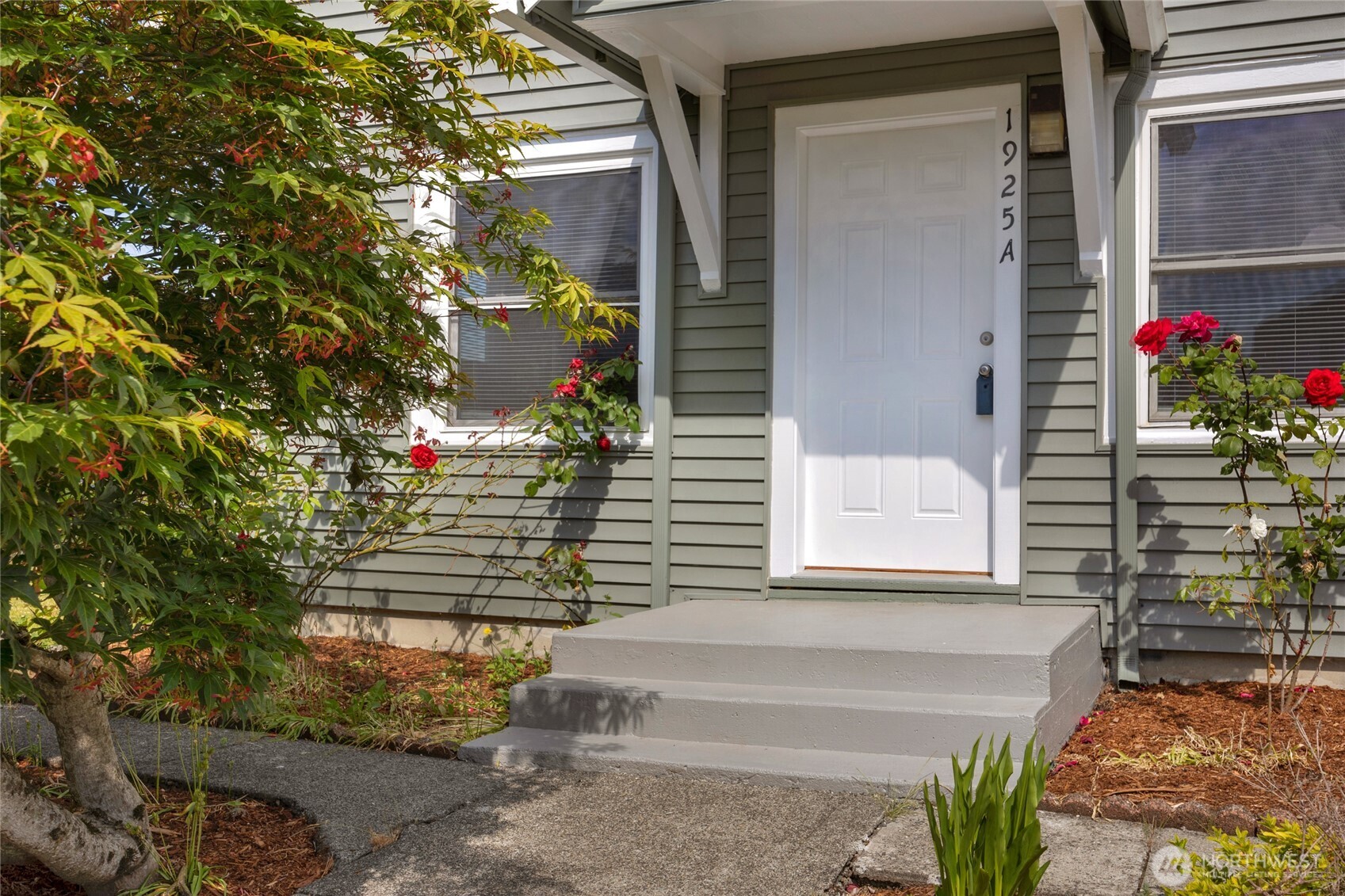 1925 Lombard #A, Everett, WA 98201
