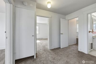 9906 Croft Street S, Tacoma, WA 98444 - Photo 15