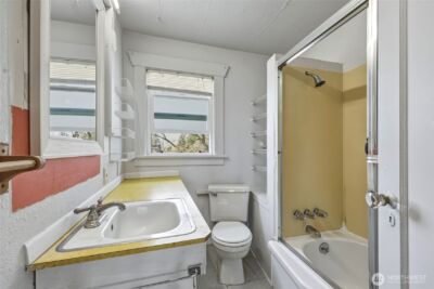 9906 Croft Street S, Tacoma, WA 98444 - Photo 22