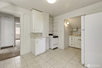 9906 Croft Street S, Tacoma, WA 98444 - Photo 10