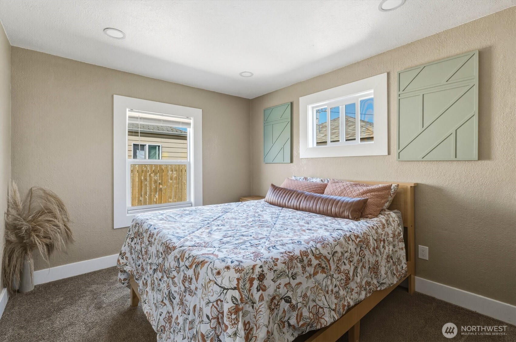 3052 Florida Street , Longview, WA 98632