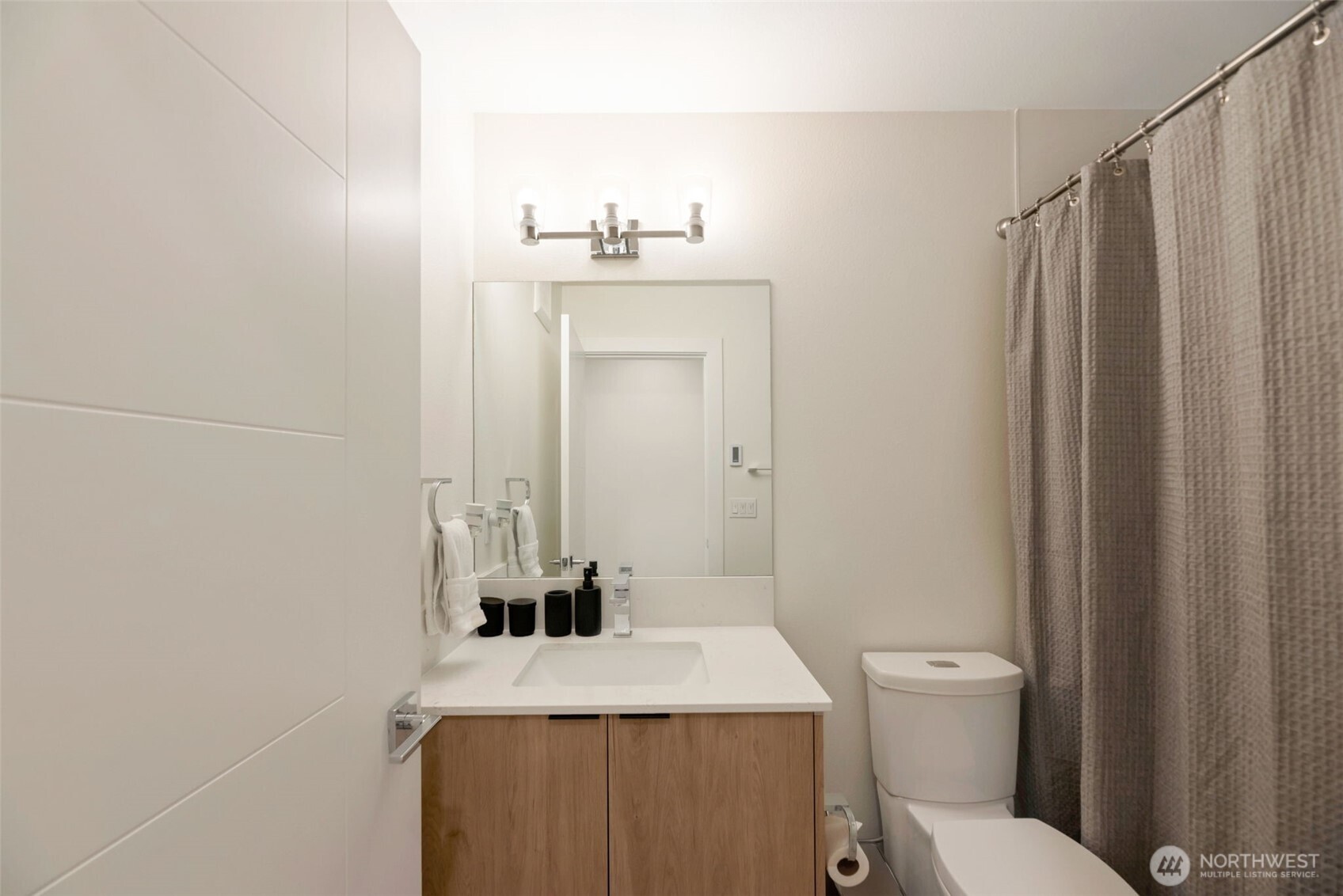 3406 15th Avenue W #C, Seattle, WA 98119