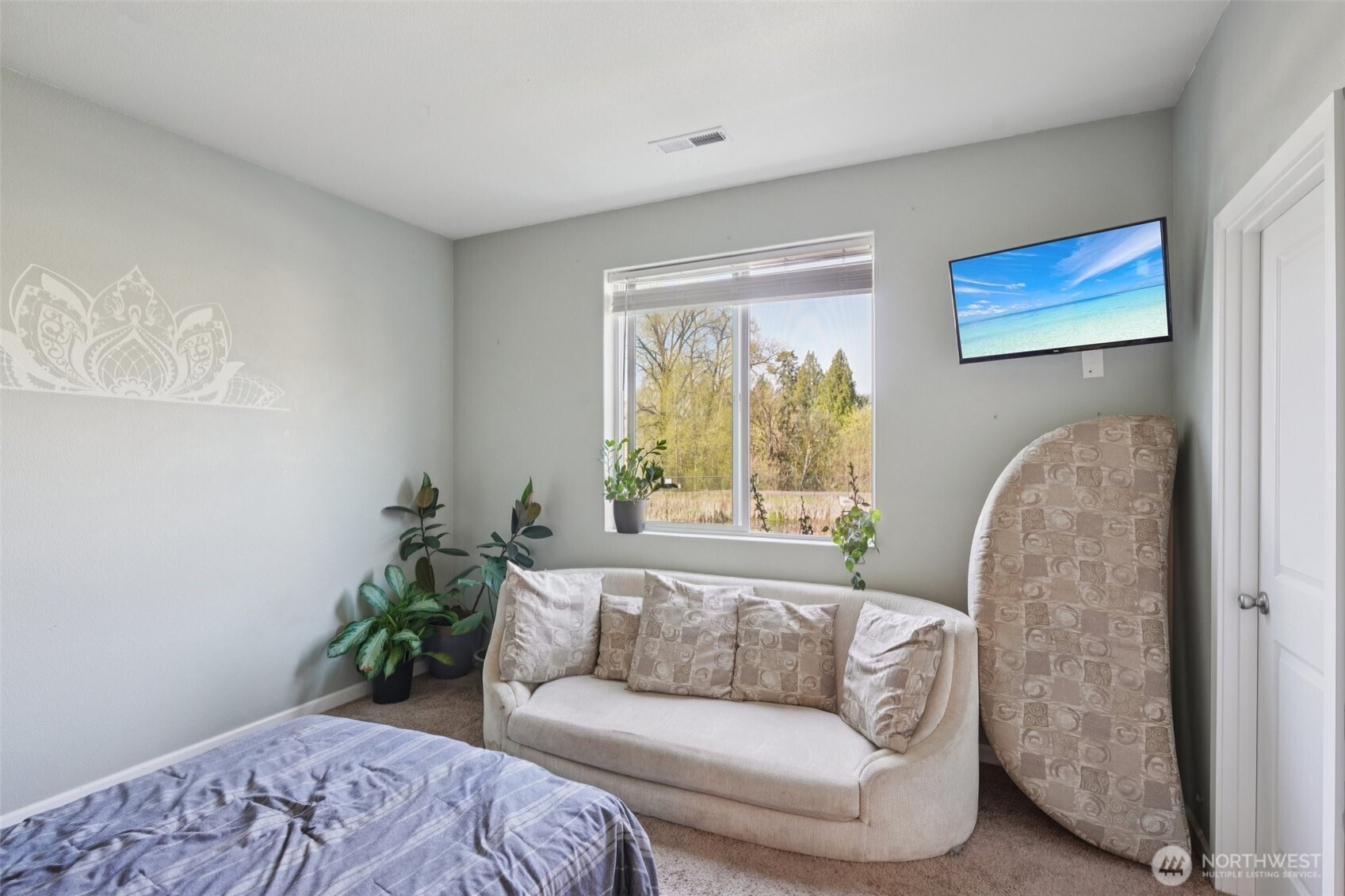 1312 W 17th Avenue , La Center, WA 98629