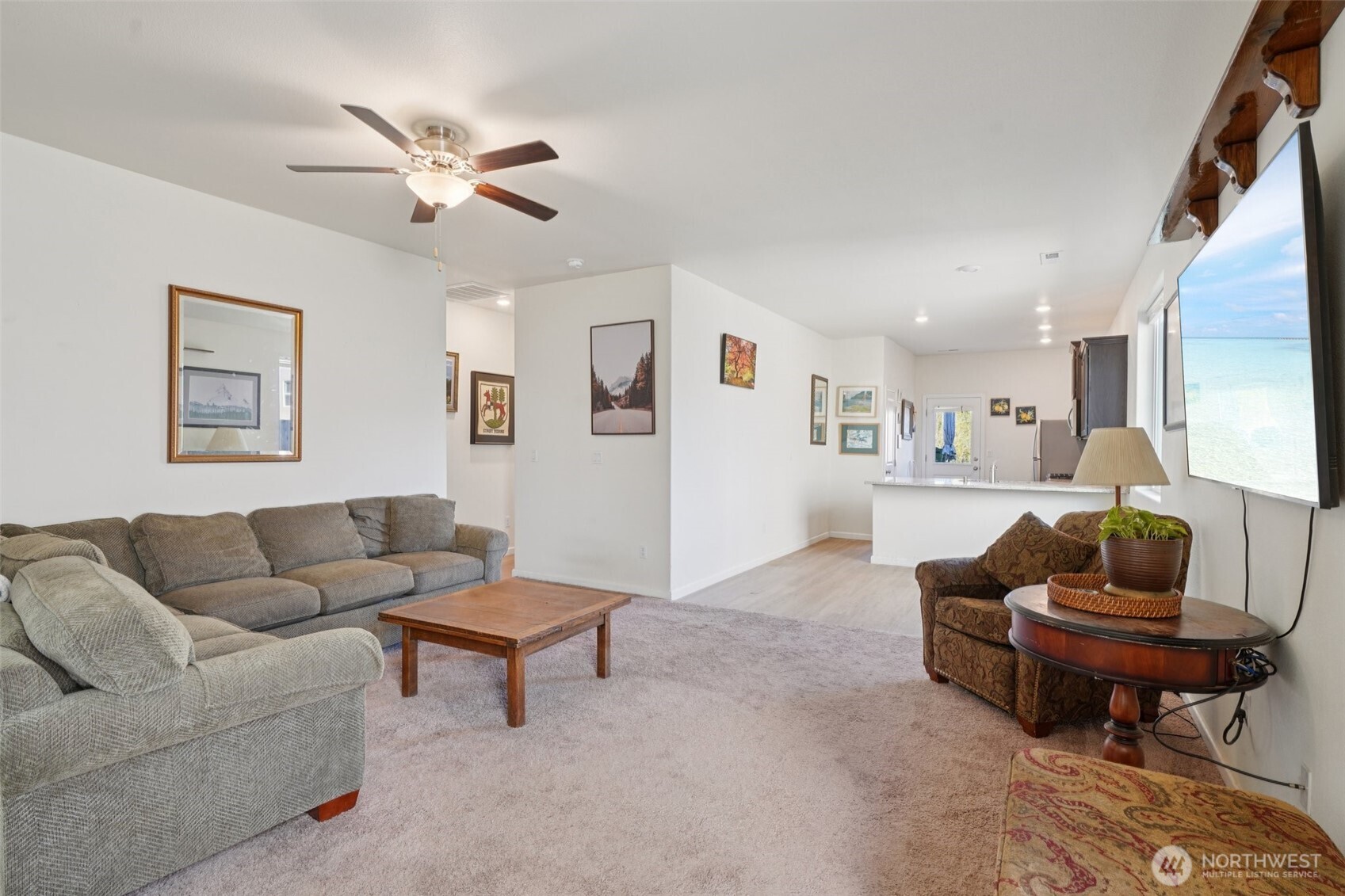 1312 W 17th Avenue , La Center, WA 98629