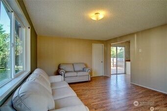 1214 36th Street , Anacortes, WA 98221 - Photo 16