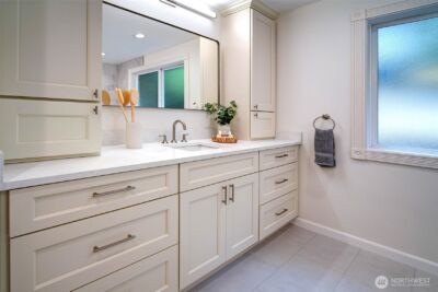 6145 93rd Avenue SE, Mercer Island, WA 98040-5045 - Photo 19