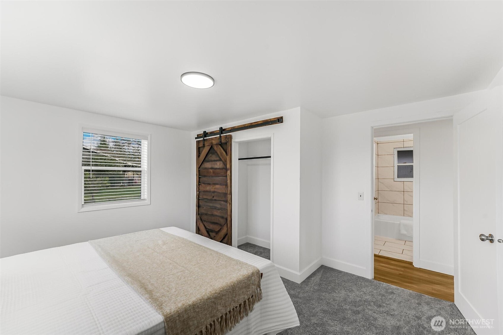 927 21st Street SE, Puyallup, WA 98372