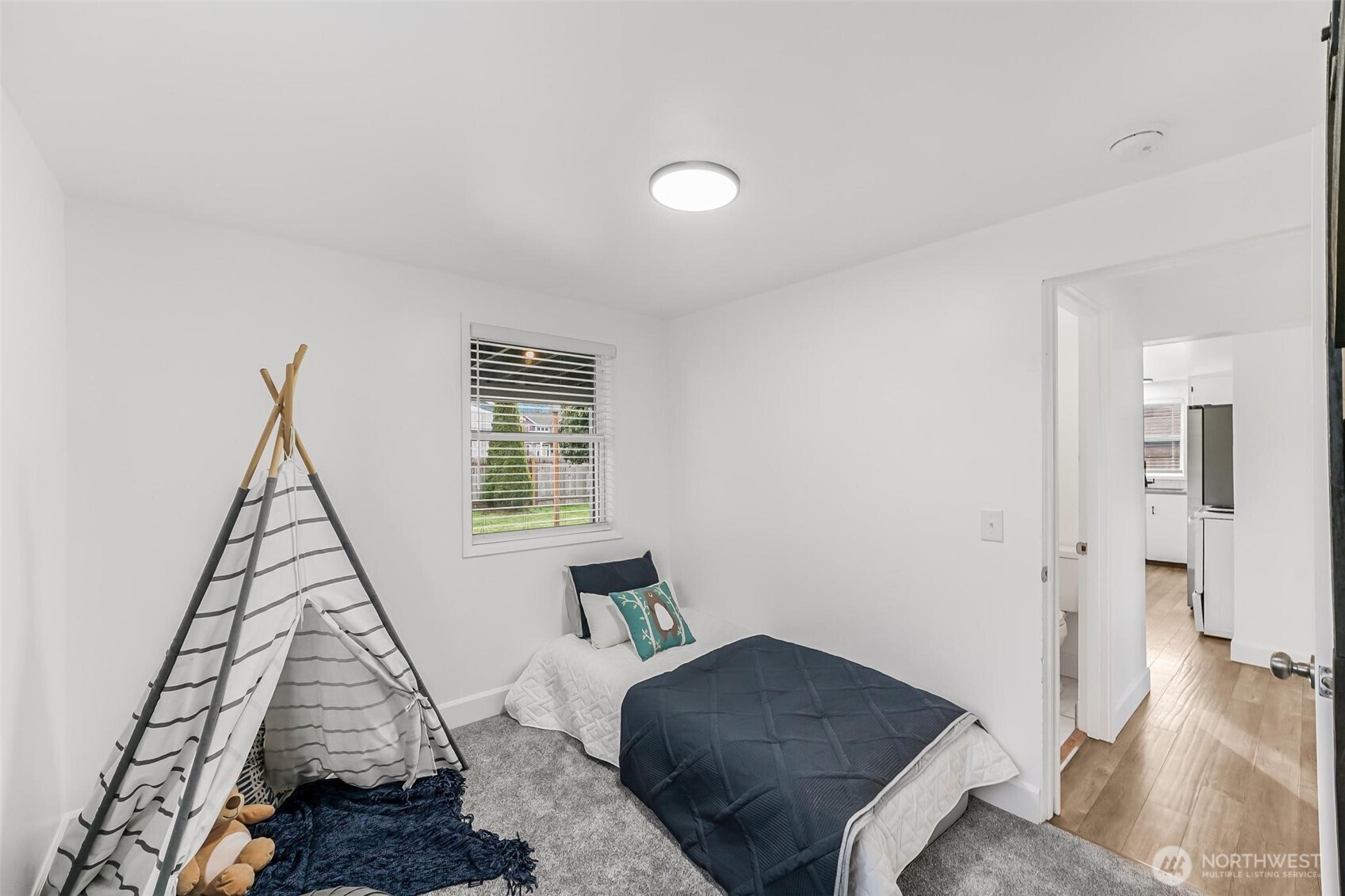 927 21st Street SE, Puyallup, WA 98372