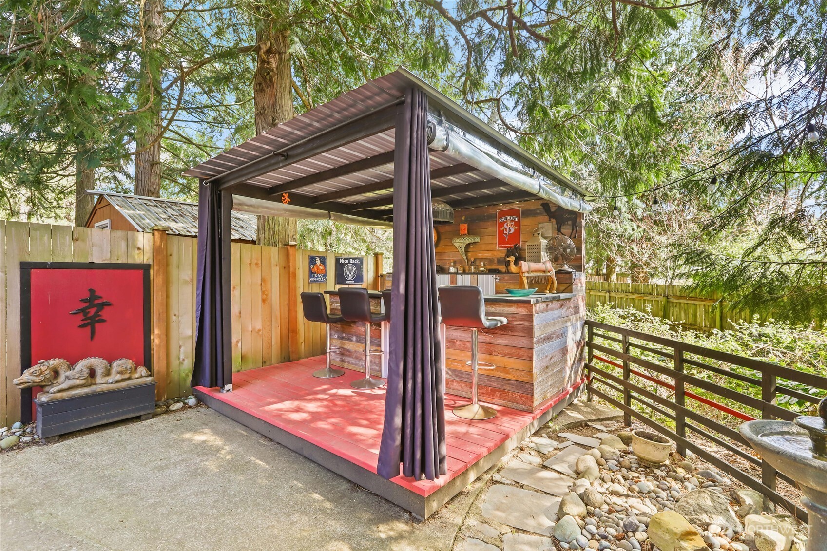 312 Willapa Place , La Conner, WA 98257