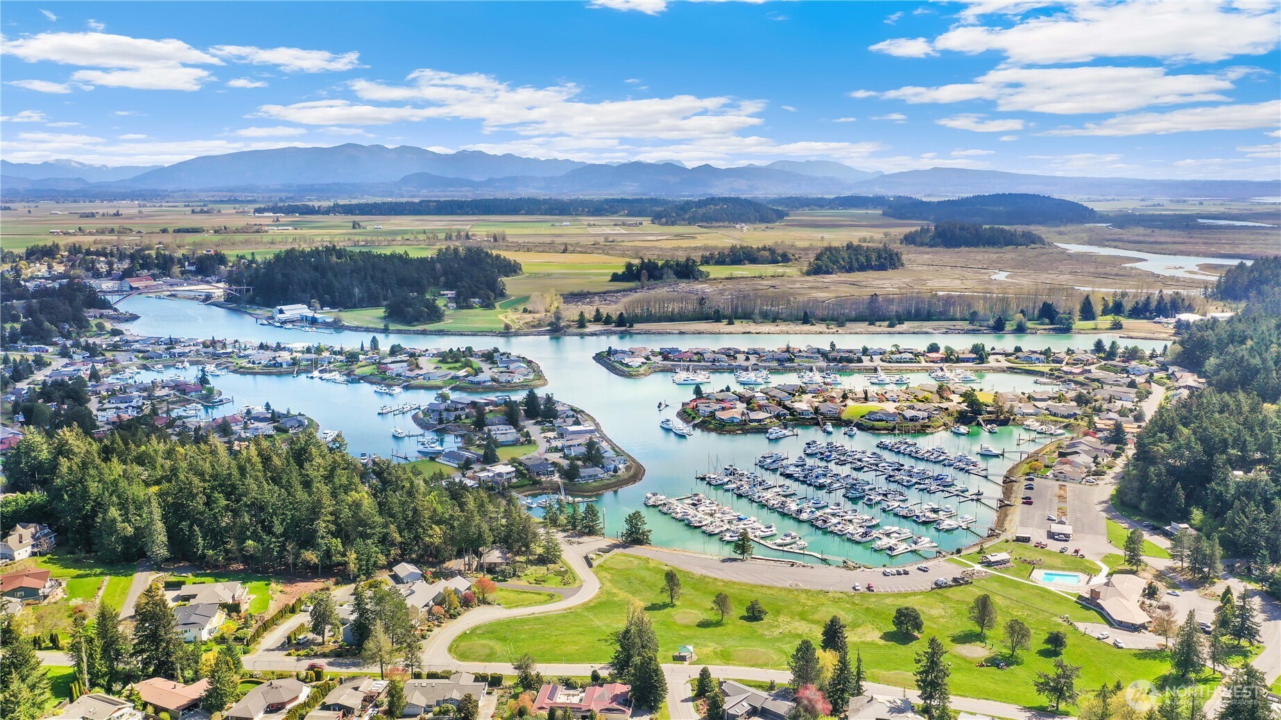 312 Willapa Place , La Conner, WA 98257