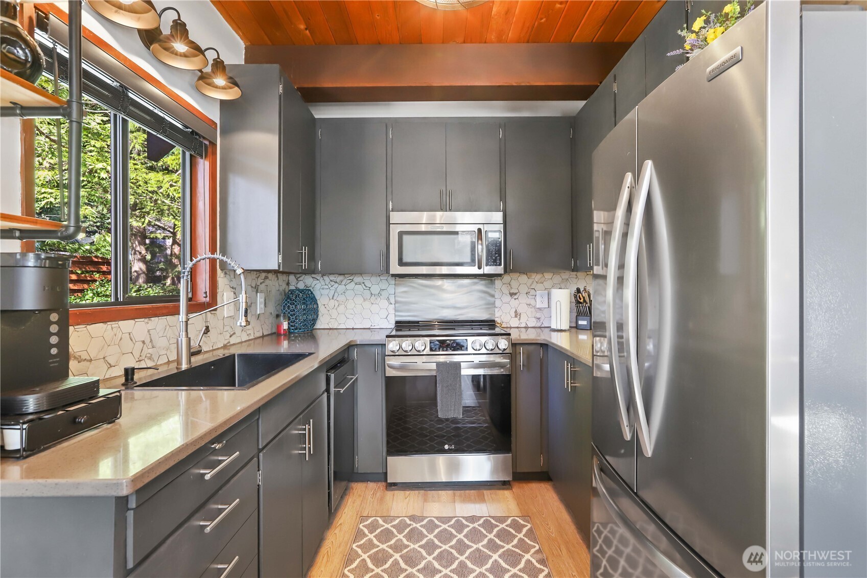 312 Willapa Place , La Conner, WA 98257