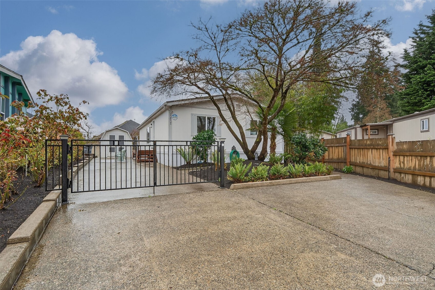 12825 NE 198th Court , Bothell, WA 98011