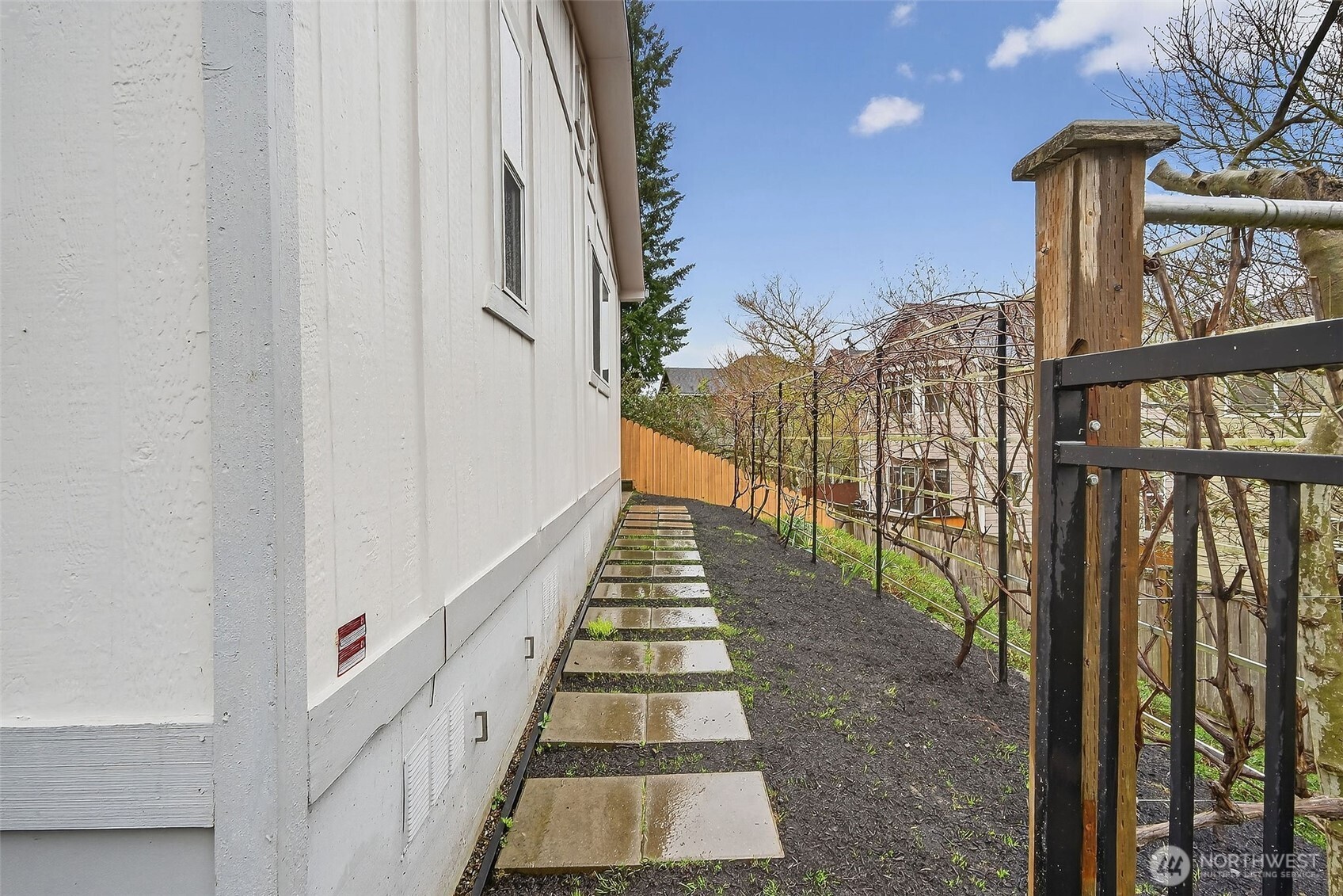 12825 NE 198th Court , Bothell, WA 98011