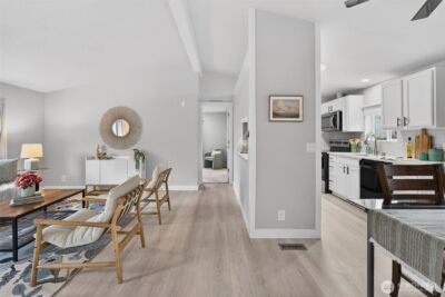 12825 NE 198th Court , Bothell, WA 98011 - Photo 10