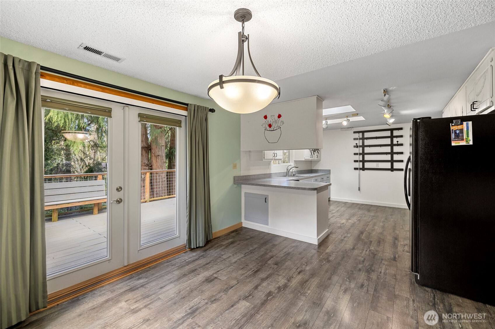 2121 S Cedar Hills Drive , Mount Vernon, WA 98274