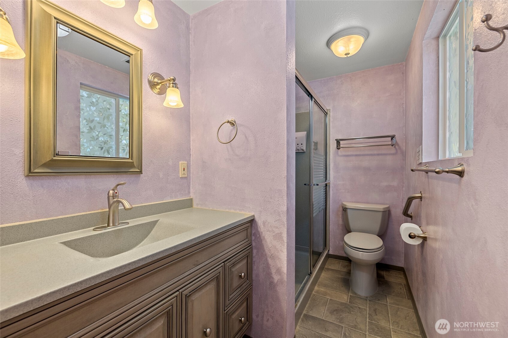 2121 S Cedar Hills Drive , Mount Vernon, WA 98274