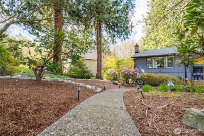 2121 S Cedar Hills Drive , Mount Vernon, WA 98274 - Photo 3