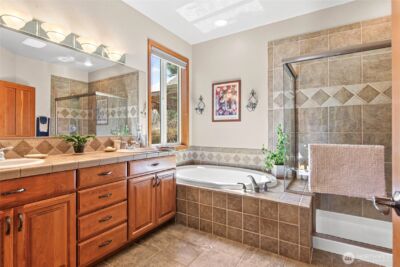 15523 SE 261st Place , Covington, WA 98042 - Photo 19