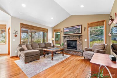 15523 SE 261st Place , Covington, WA 98042 - Photo 8