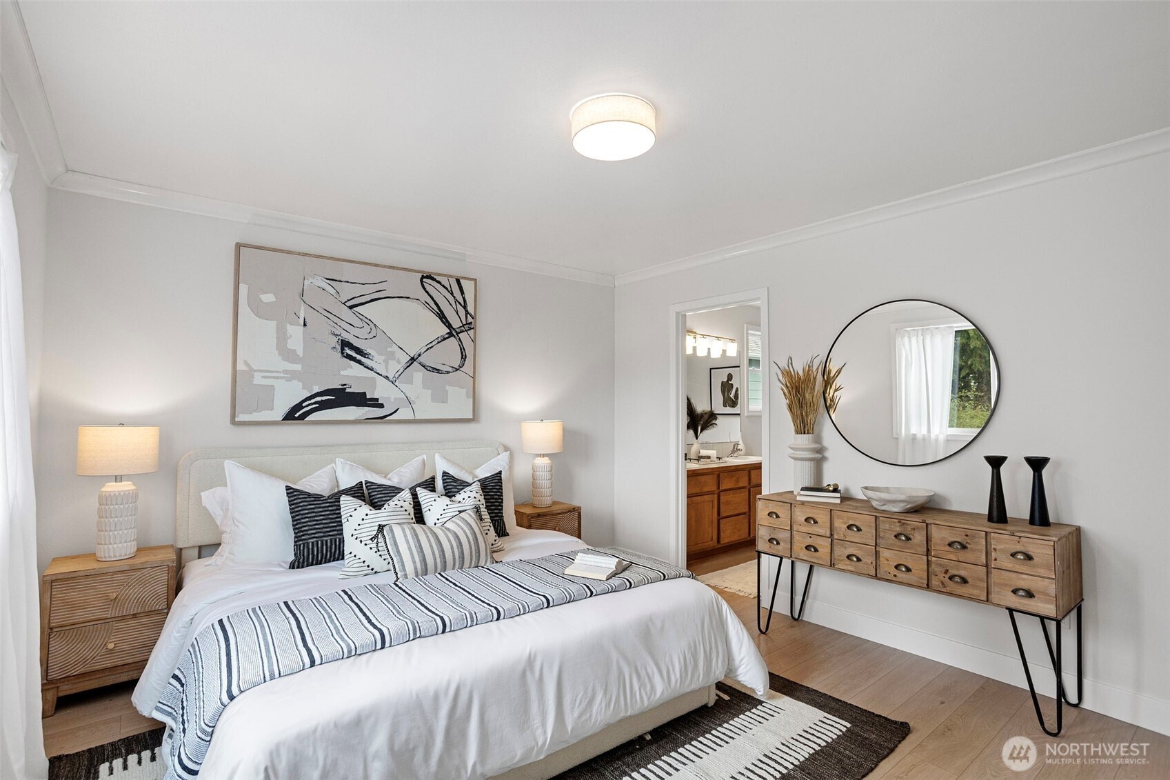 347 N 103rd Street , Seattle, WA 98133