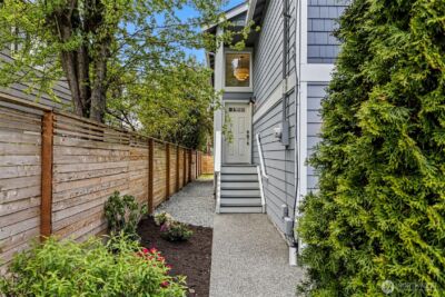 347 N 103rd Street , Seattle, WA 98133 - Photo 2