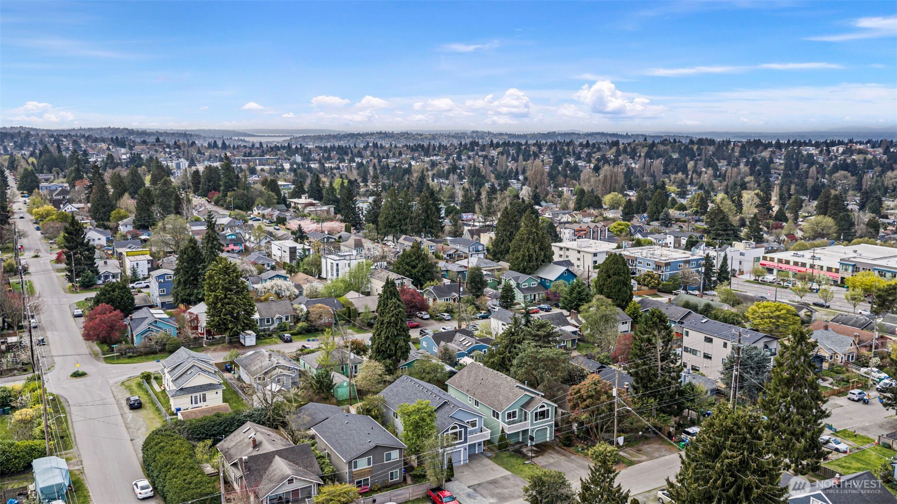 347 N 103rd Street , Seattle, WA 98133