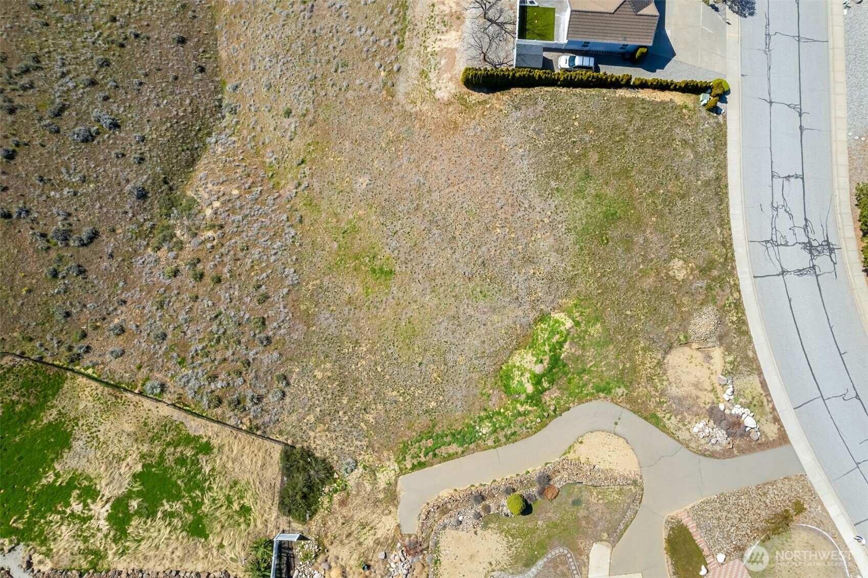 2450 Twin Peaks View , East Wenatchee, WA 98802