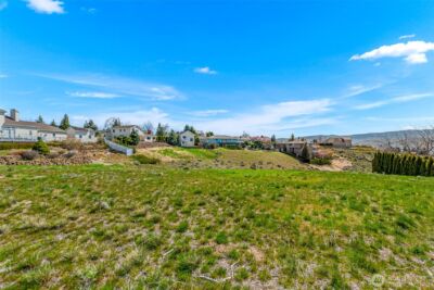2450 Twin Peaks View , East Wenatchee, WA 98802 - Photo 21