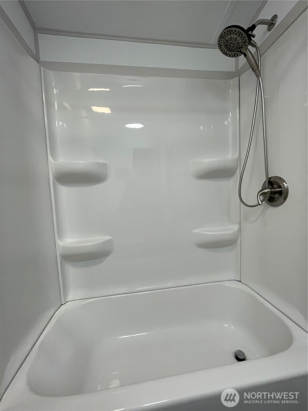 827 West Valley Highway #46, Kent, WA 98032