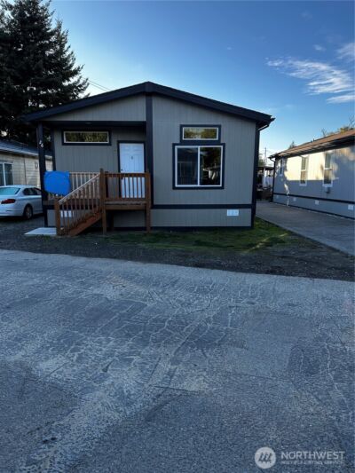 10302 LAKEVIEW Avenue SW #26, Lakewood, WA 98499-0000