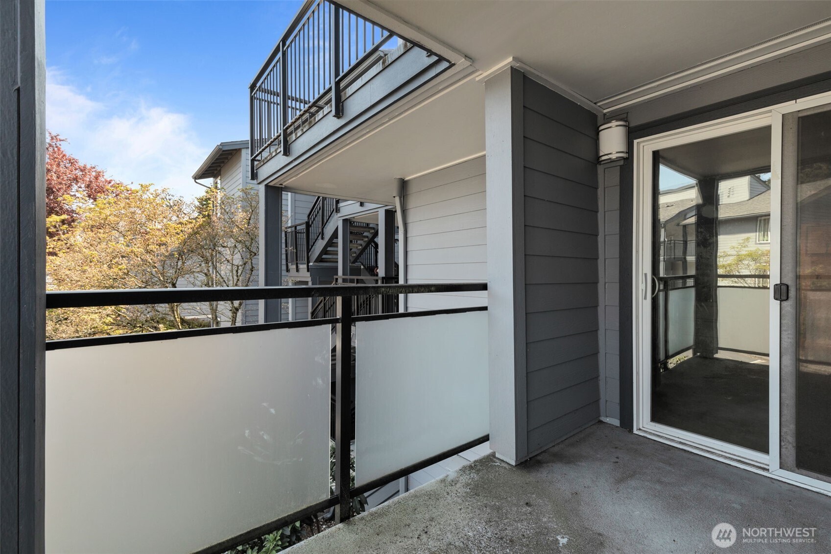 2517 NE 4th Street #523, Renton, WA 98056