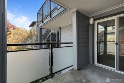 2517 NE 4th Street #523, Renton, WA 98056 - Photo 24